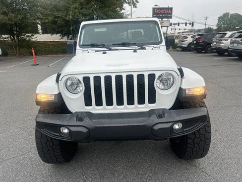 Used 2023 Jeep Gladiator Sport AWD/4WD image 8