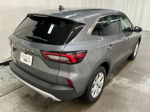 Used 2024 Ford Escape Active image 3