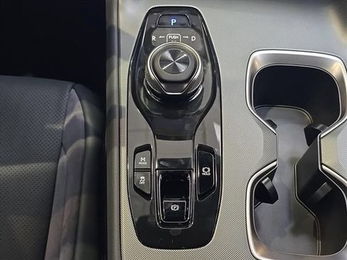 New 2026 Lexus RZ 450e AWD image 27