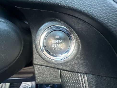 Used 2021 Subaru Forester Limited image 26