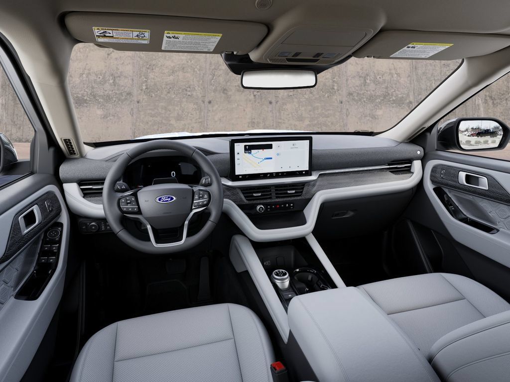 New 2027 Ford Explorer Platinum RWD image 9