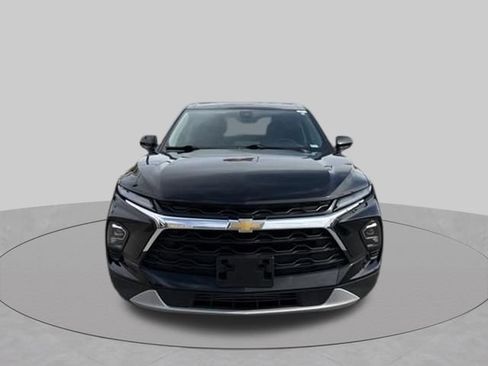 Used 2025 Chevrolet Blazer LT FWD image 17