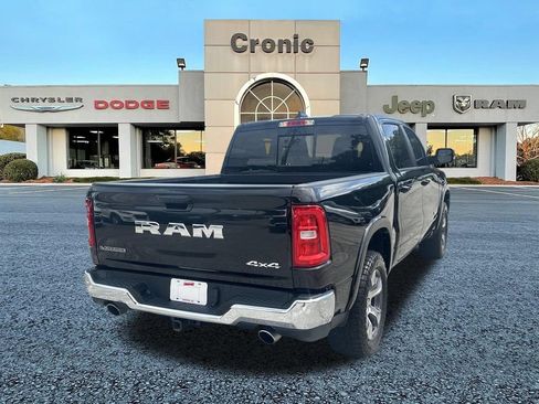 Used 2025 RAM 1500 Laramie AWD/4WD image 3