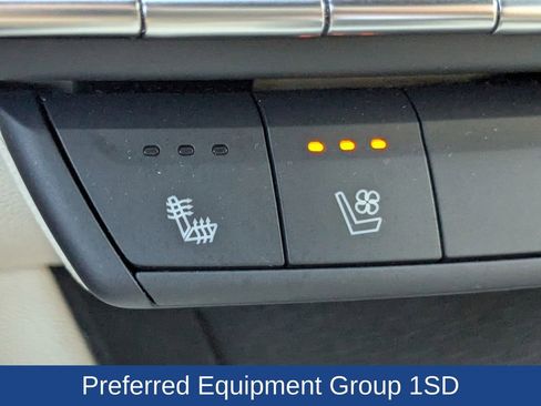 Used 2022 Cadillac CT4 Premium Luxury image 21