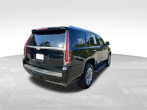 Used 2019 Cadillac Escalade 2WD image 5