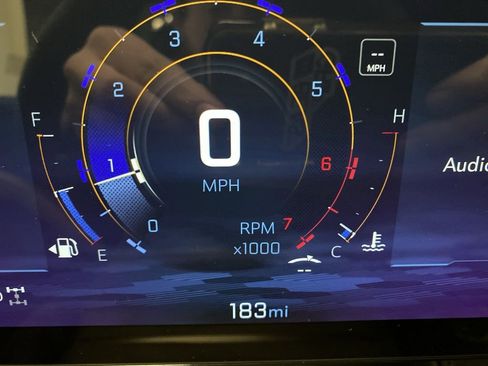 New 2026 Chevrolet Equinox LT w/ Midnight Edition AWD/4WD image 21