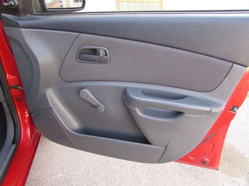 Used 2008 Kia Rio LX image 27