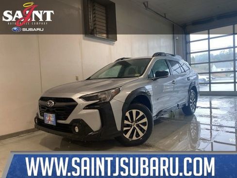 Used 2023 Subaru Outback Premium AWD/4WD image 1