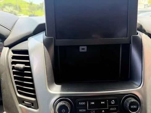 Used 2020 Chevrolet Suburban LT AWD/4WD image 11