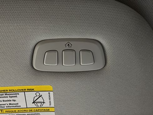 Used 2025 Ford Expedition Active AWD/4WD image 36