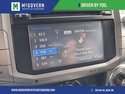 Used 2019 Toyota 4Runner SR5 Premium AWD/4WD image 30