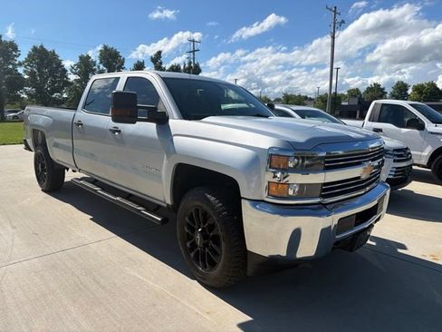 Used 2015 Chevrolet Silverado 3500 W/T w/ WT Fleet Convenience Package AWD/4WD image 3