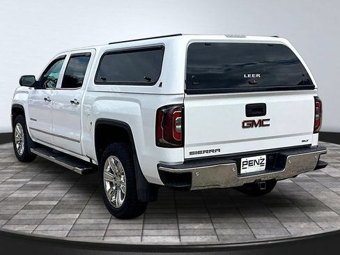 Used 2018 GMC Sierra 1500 SLT AWD/4WD image 5