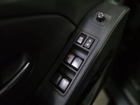 Used 2023 Nissan Frontier SV w/ Midnight Edition Package image 32