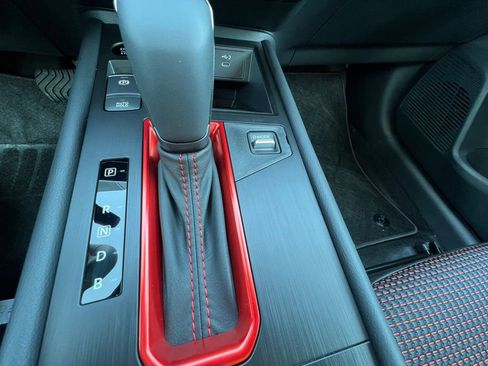 New 2026 Nissan Kicks SR w/ Cold Weather Package image 25