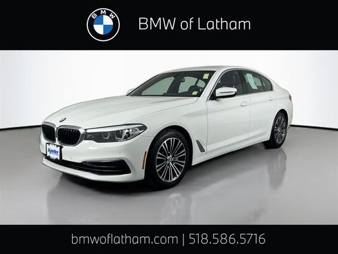 Used 2019 BMW 530i xDrive w/ Convenience Package AWD/4WD image 1