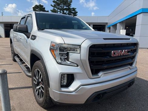 Used 2020 GMC Sierra 1500 Elevation w/ Elevation Value Package AWD/4WD image 2