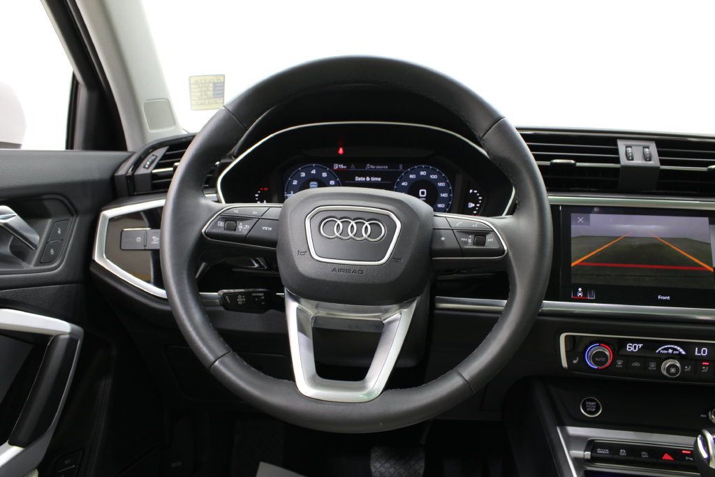 Used 2025 Audi Q3 2.0T Premium Plus AWD/4WD image 24