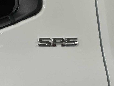 Used 2024 Toyota Tundra Limited w/ Power Package AWD/4WD image 32