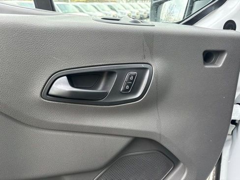 Used 2024 Ford Transit 250 Low Roof w/ Exterior Upgrade Package image 23