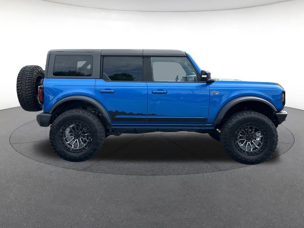 Used 2021 Ford Bronco Wildtrak AWD/4WD image 7