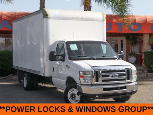Used 2016 Ford E-450 and Econoline 450 Super Duty w/ Power Windows & Locks Group RWD image 2