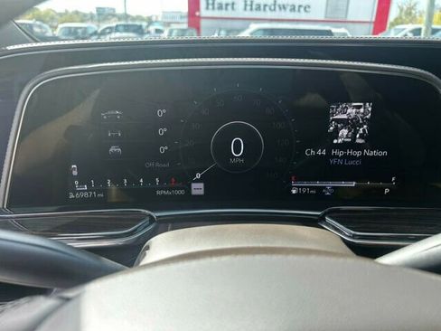 Used 2021 Cadillac Escalade Premium Luxury w/ Driver Assist Tech Package image 26