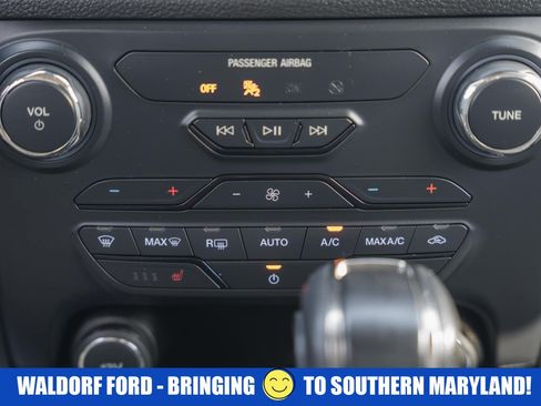 Used 2021 Ford Ranger Lariat w/ Equipment Group 501A High image 28