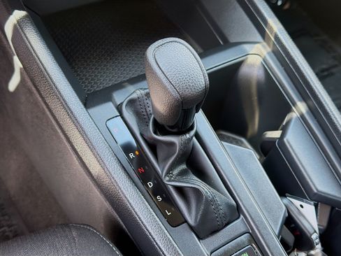 Certified 2024 Honda Accord EX image 15