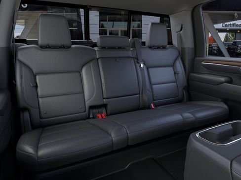 New 2026 GMC Sierra 2500 SLT w/ SLT Premium Package AWD/4WD image 17