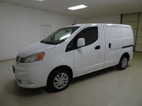 Used 2020 Nissan NV200 SV w/ Back Door Glass Package FWD image 3