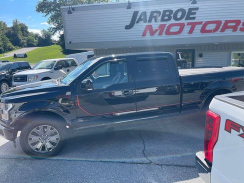 Used 2016 Ford F150 Lariat w/ Equipment Group 502A Luxury AWD/4WD image 4