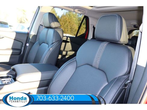 New 2025 Honda Pilot Touring image 23