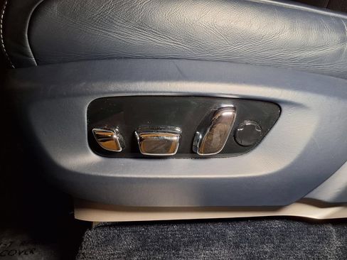 Used 2023 Rolls-Royce Cullinan AWD/4WD image 14