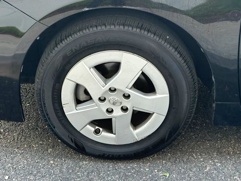 Used 2011 Toyota Prius Three w/ Navigation Pkg FWD image 26