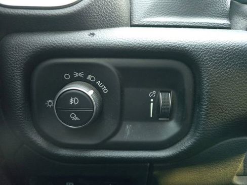 Used 2022 RAM 1500 Lone Star image 10