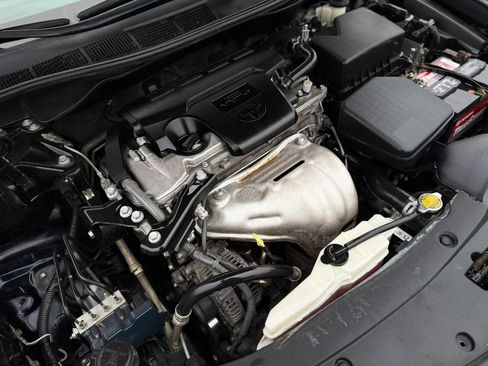 Used 2013 Toyota Camry FWD image 13