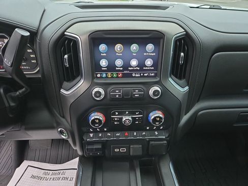 Used 2022 GMC Sierra 2500 Denali w/ Denali Ultimate Package image 14
