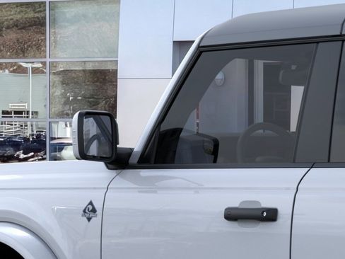 New 2026 Ford Bronco Outer Banks AWD/4WD image 23
