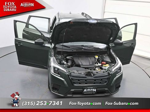Used 2023 Subaru Forester AWD/4WD image 41