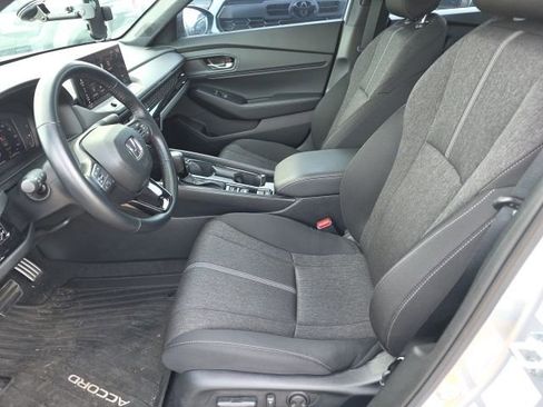 Used 2024 Honda Accord Sport image 7