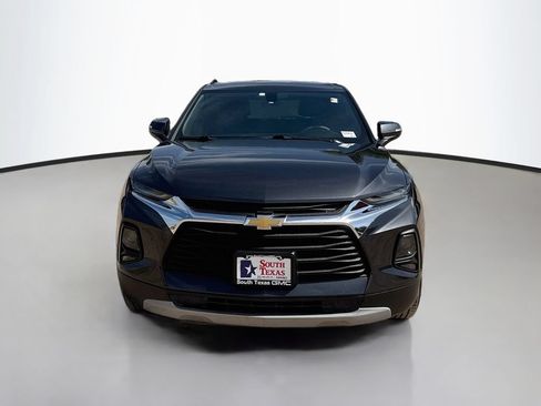Used 2021 Chevrolet Blazer LT FWD image 2