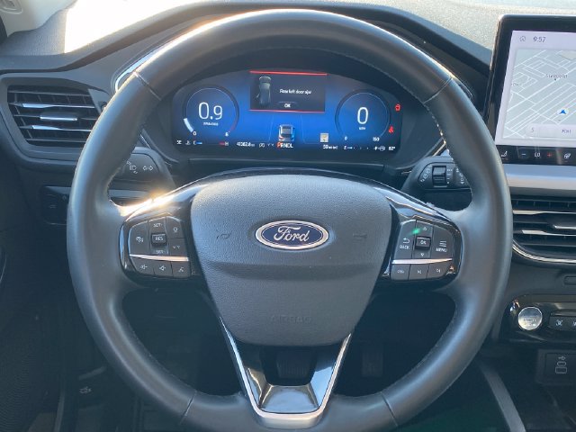 Used 2024 Ford Escape Platinum AWD/4WD image 8