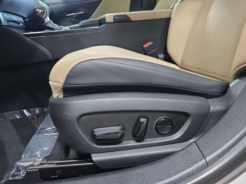 Used 2019 Lexus ES 350 w/ Premium Package FWD image 31