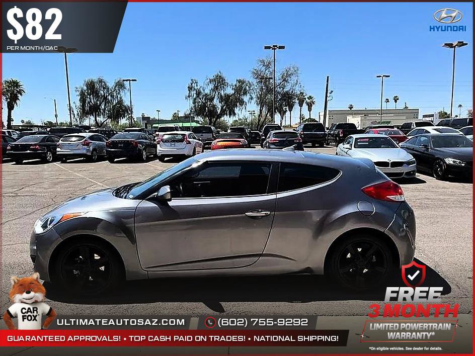 Used 2015 Hyundai Veloster FWD image 32