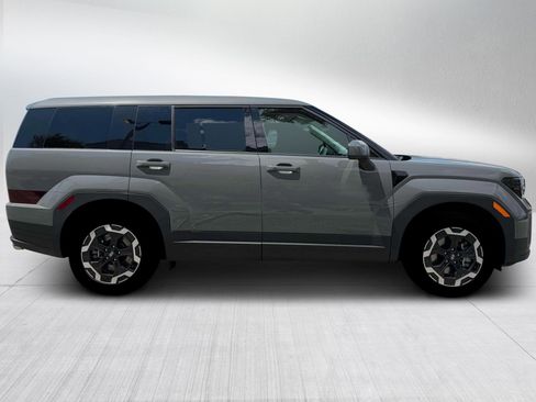 New 2026 Hyundai Santa Fe SE image 9