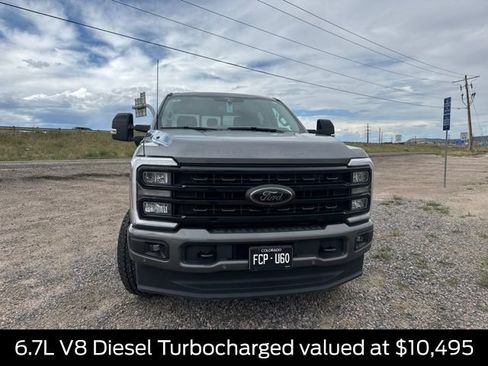 Used 2024 Ford F250 Lariat w/ Lariat Ultimate Package AWD/4WD image 3