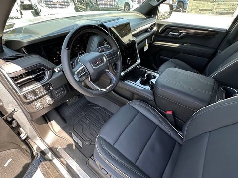 New 2026 GMC Yukon XL Elevation w/ Elevation Premium Package AWD/4WD image 20
