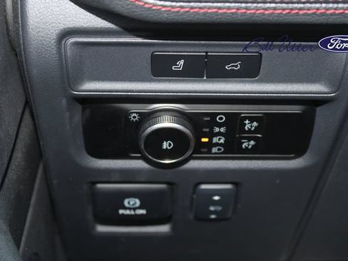 Used 2024 Ford Expedition Max Limited AWD/4WD image 21