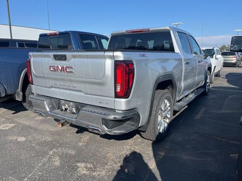 Used 2021 GMC Sierra 1500 SLT image 4